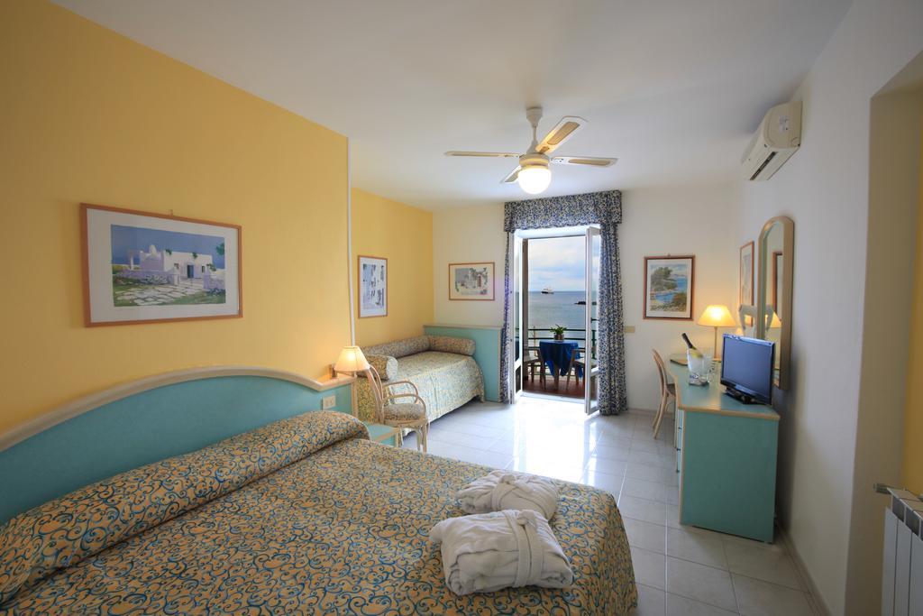 Hotel Solemare Beach & Beauty Spa Ischia Exterior photo